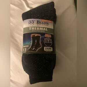 2 pairs, 35 Below Thermal Insulated Socks. Men’s XL shoe size 13-14